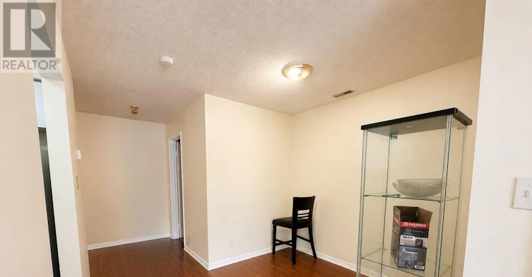 8-565 Kennedy Road, Toronto, ON, M1K 2B2