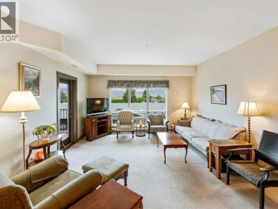 204-873 Forestbrook Drive - 2