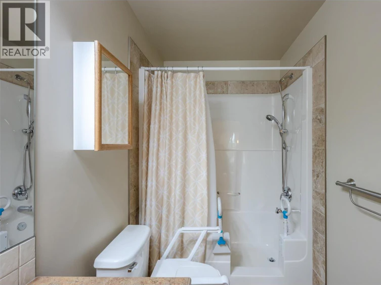 204-873 Forestbrook Drive, Penticton, BC, V2A 2E9 - 21