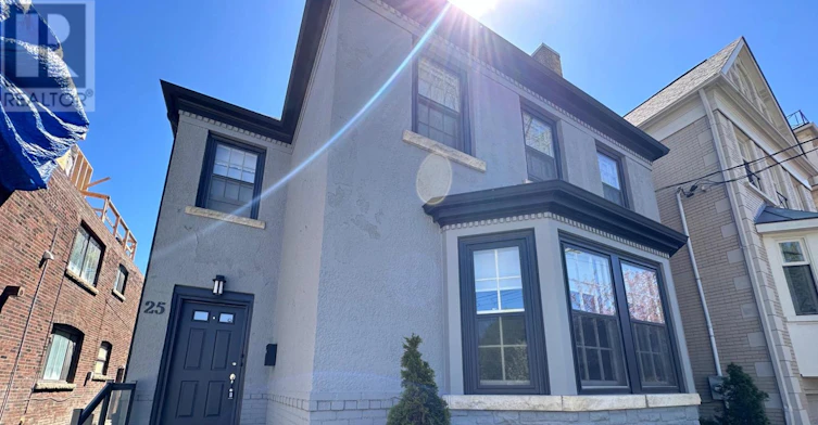 LOWER-25 Coulson Avenue, Toronto, ON, M4V 1Y3