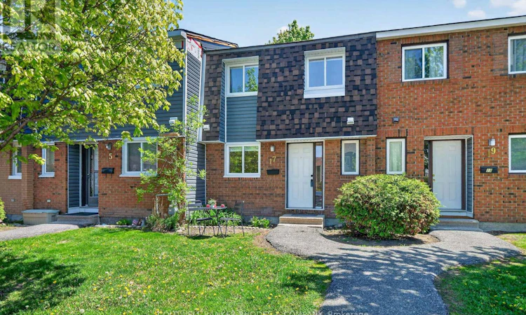 17 Pixley Private