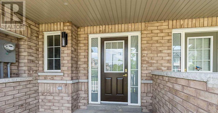 90 Delport Close, Brampton, ON, L6P 3T1 - 2