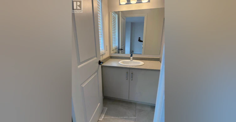 42 Ambereen Place E, Clarington, ON, L1C 7H5 - 42