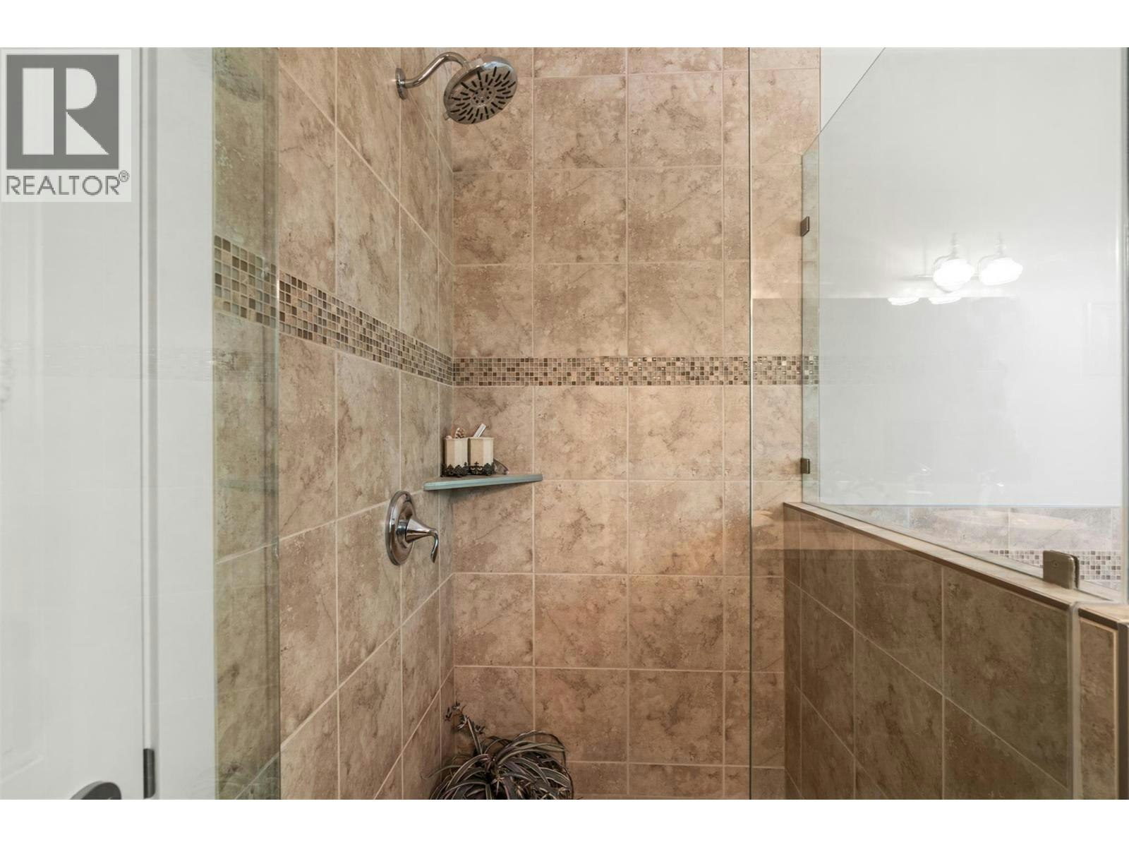 325 Cordon Place, Vernon, BC, V1H 1Z9 - 53