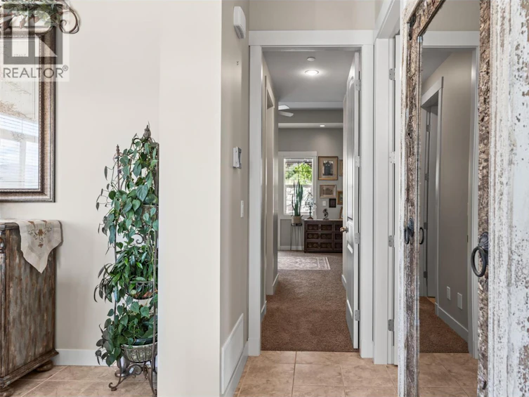 325 Cordon Place, Vernon, BC, V1H 1Z9 - 44