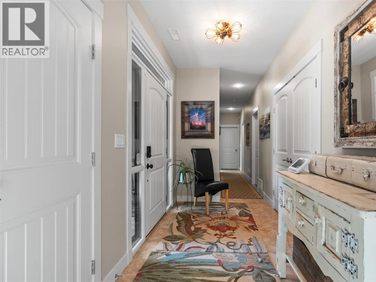 325 Cordon Place, Vernon, BC, V1H 1Z9 - 11