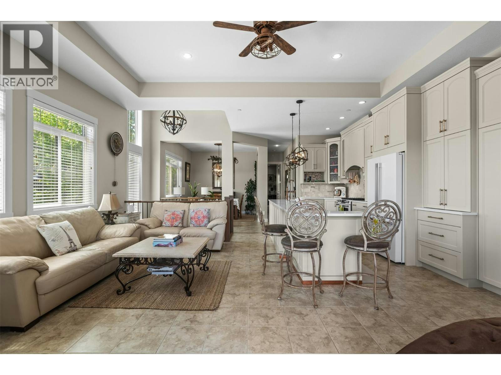 325 Cordon Place, Vernon, BC, V1H 1Z9 - 32
