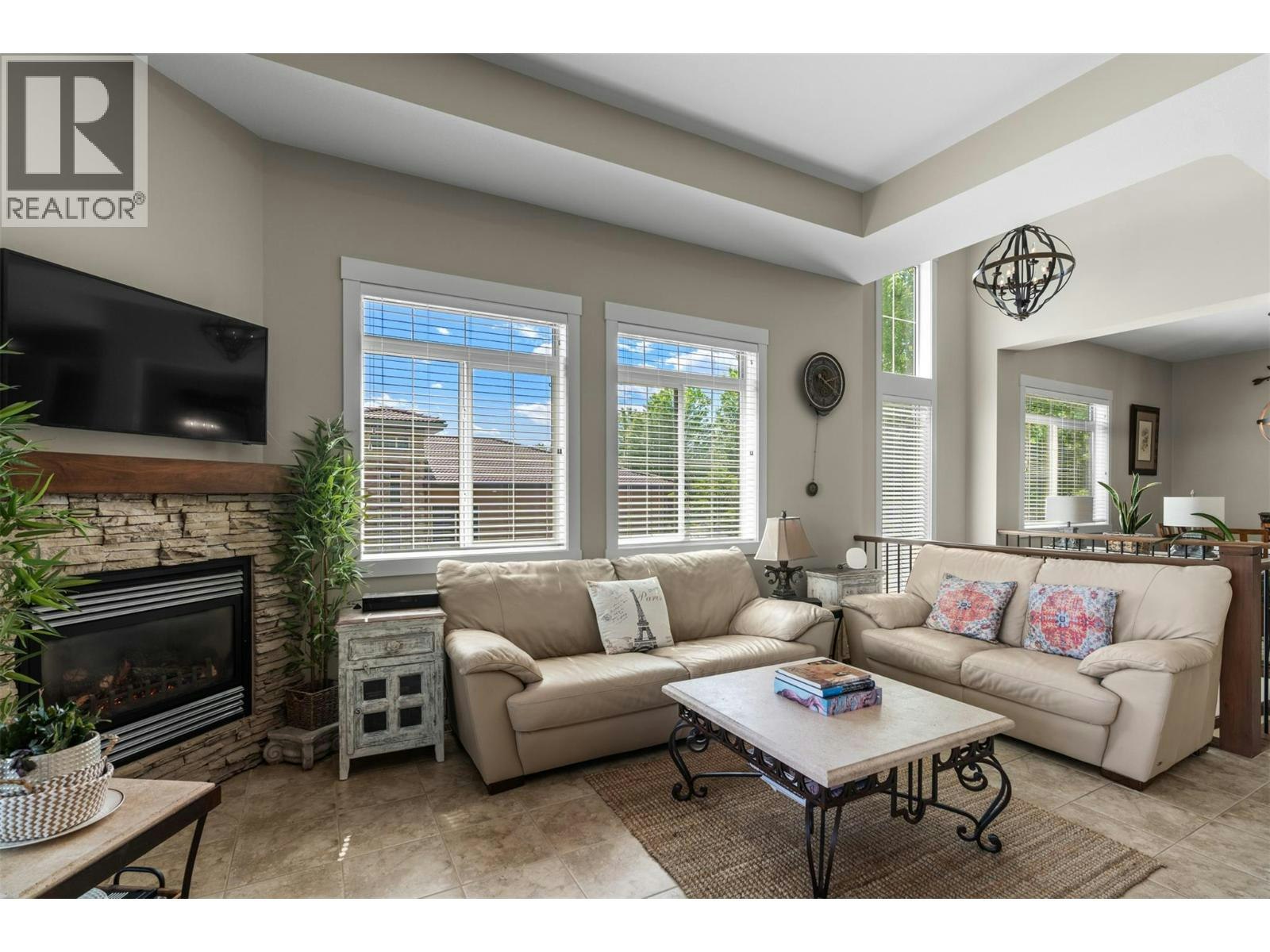 325 Cordon Place, Vernon, BC, V1H 1Z9 - 31