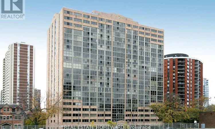 1609-15 Maitland Place