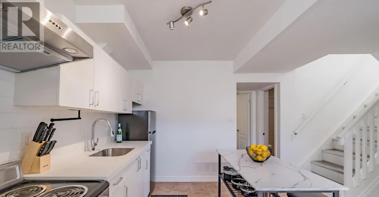 207 Cabot Street, Oshawa, ON, L1J 5S2 - 6