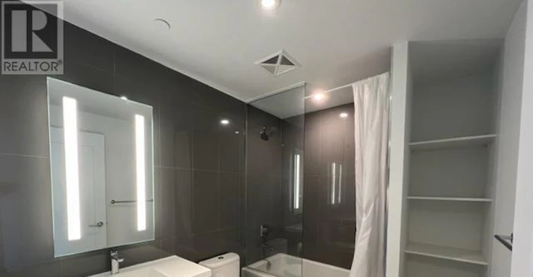 2405-575 Bloor Street E, Toronto, ON, M4W 0B2 - 5