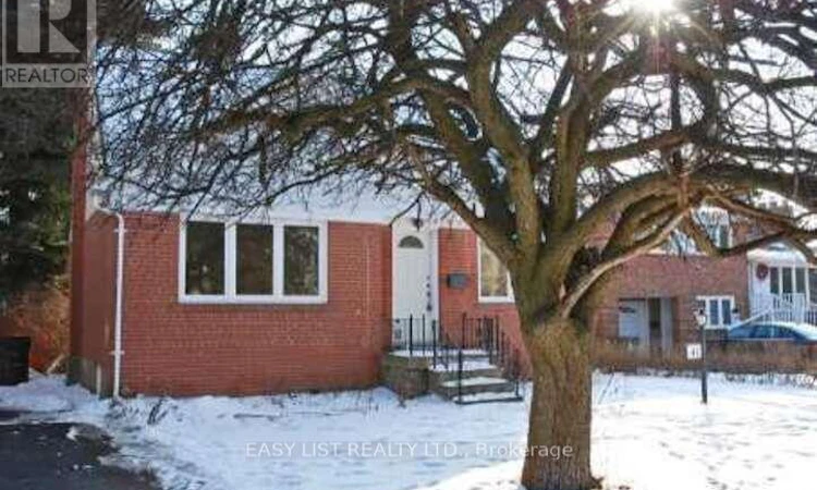 41 Churchill Avenue