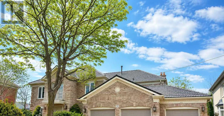 31 Glenayr Road, Richmond Hill, ON, L4B 2G6