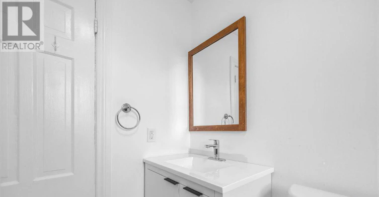 MAIN & 2ND-1035 Briar Hill Avenue, Toronto, ON, M6B 1M6 - 17