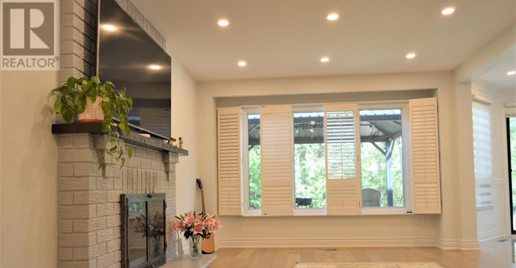 MAIN FLOOR-14 Simmons Crescent, Aurora, ON, L4G 6B4 - 8