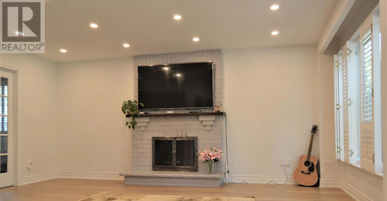 MAIN FLOOR-14 Simmons Crescent, Aurora, ON, L4G 6B4 - 7