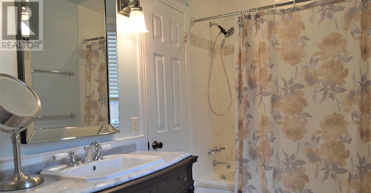 MAIN FLOOR-14 Simmons Crescent, Aurora, ON, L4G 6B4 - 14