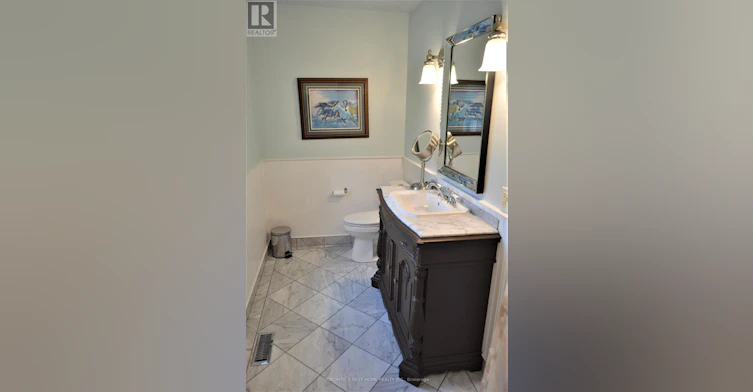 MAIN FLOOR-14 Simmons Crescent, Aurora, ON, L4G 6B4 - 13