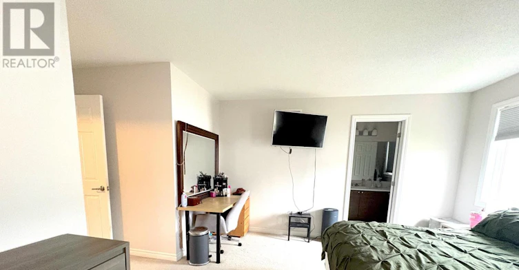 719 Derreen Avenue, Ottawa, ON, K2S 2Y9 - 30