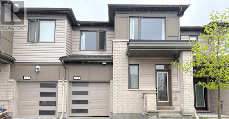 719 Derreen Avenue, Ottawa, ON, K2S 2Y9