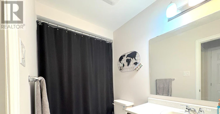 719 Derreen Avenue, Ottawa, ON, K2S 2Y9 - 25