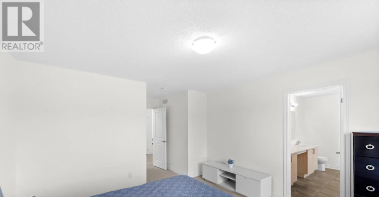32 Hillcroft Way, Kawartha Lakes, ON, K0M 1A0 - 32