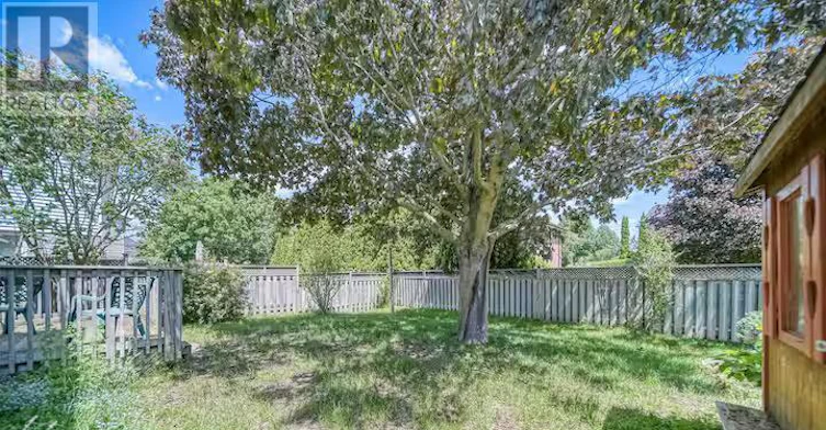 27 Gladiola Court, Whitby, ON, L1R 1N8 - 42