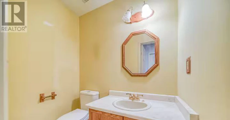27 Gladiola Court, Whitby, ON, L1R 1N8 - 22