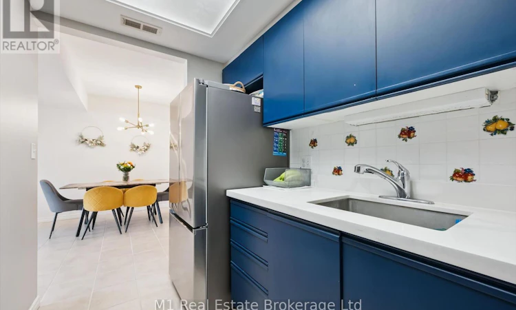 208-105 Bagot Street