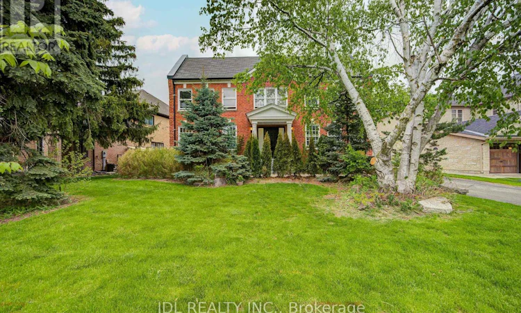 22 Hillholm Boulevard