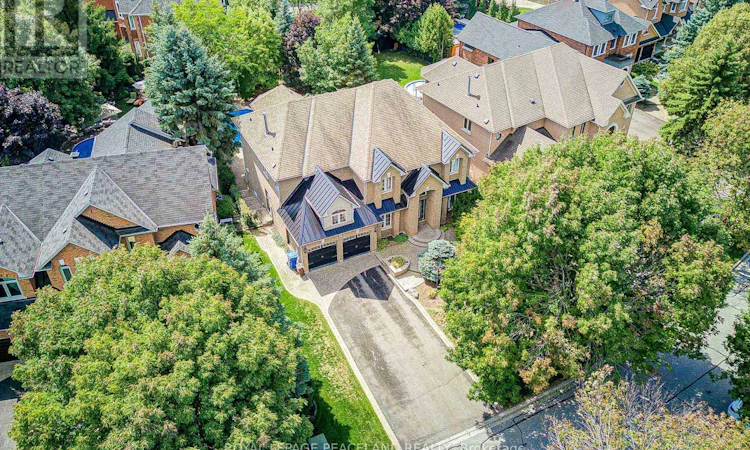 709 Highland Blade Road