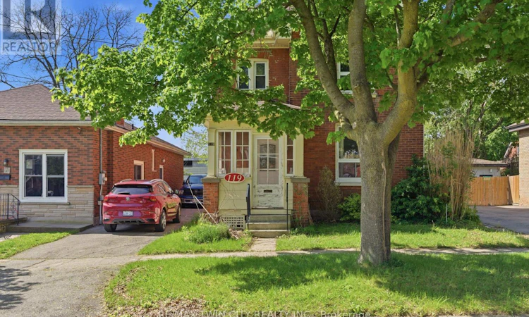 119 East Avenue E