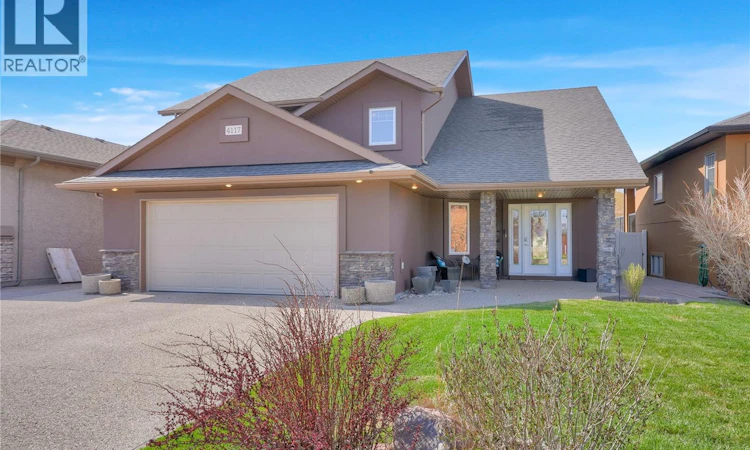 4117 Green Rose Crescent