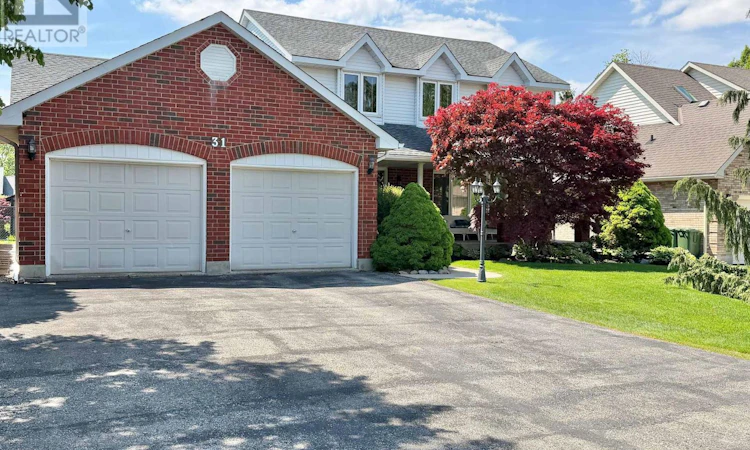 31 Cavanaugh Crescent