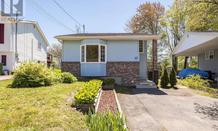 17 Noria Crescent