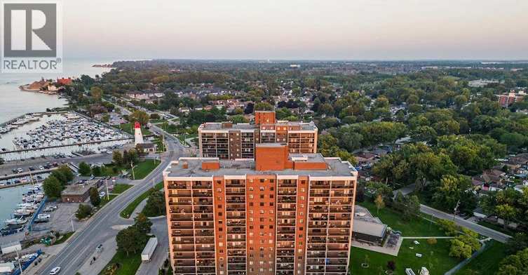 221-9099 Riverside Drive E, Windsor, ON, N8S 4P9