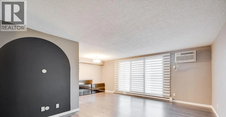 221-9099 Riverside Drive E, Windsor, ON, N8S 4P9 - 4