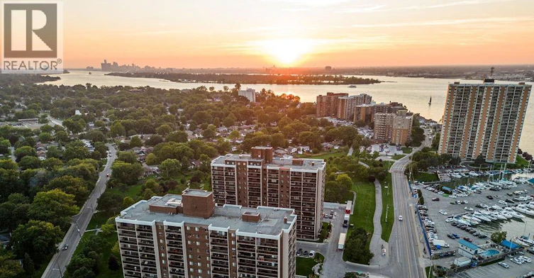 221-9099 Riverside Drive E, Windsor, ON, N8S 4P9 - 22