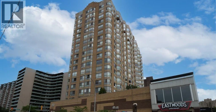 901-75 Riverside Drive East, Windsor, ON, N9A 7C4 - 4