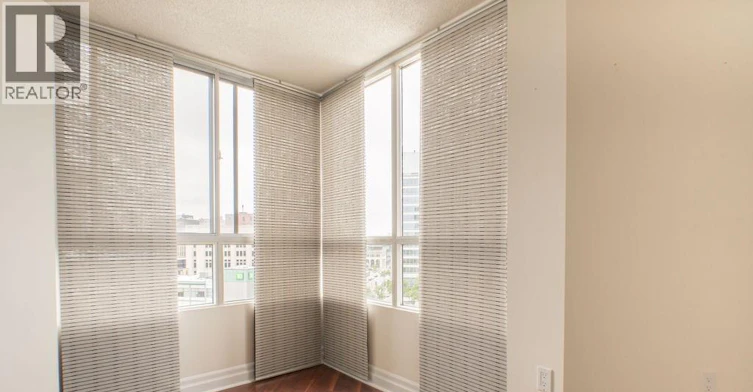 901-75 Riverside Drive East, Windsor, ON, N9A 7C4 - 16
