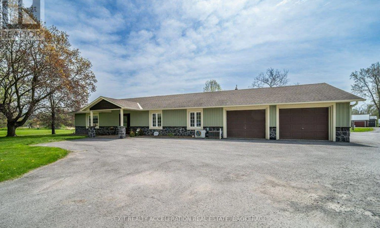 8738 County 2 Road W