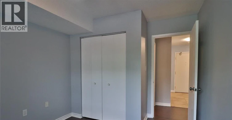 201-3000 Sandwich Street, Windsor, ON, N9C 4G3 - 20