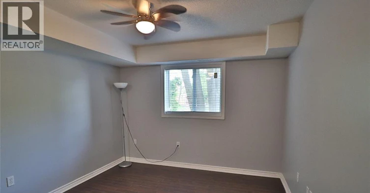 201-3000 Sandwich Street, Windsor, ON, N9C 4G3 - 14