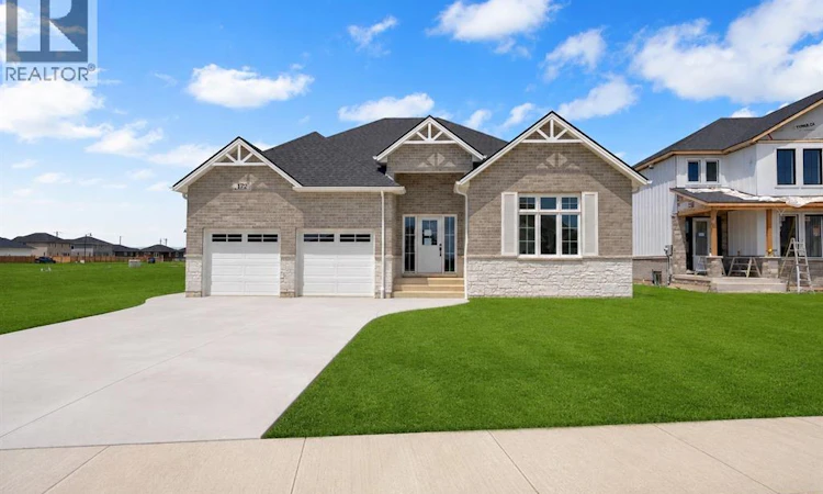 18 Rosewood Crescent