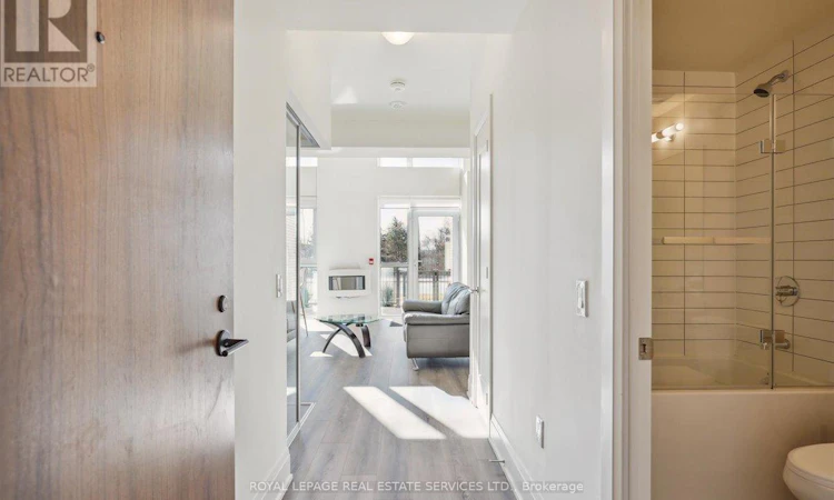 103-509 Dundas Street W