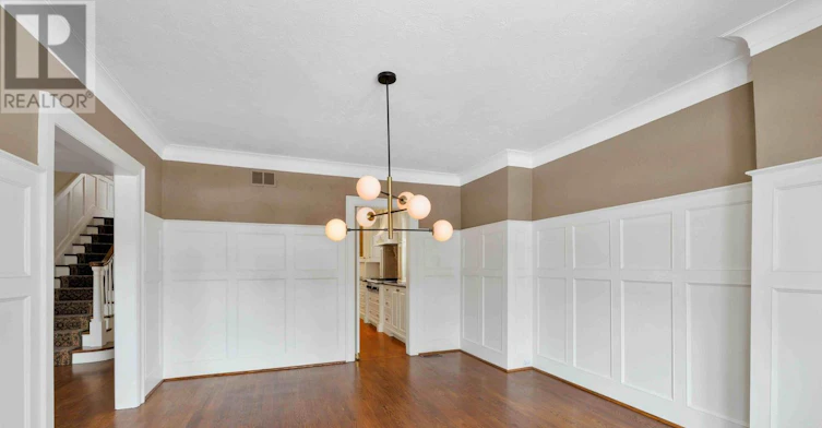 80 Douglas Drive, Toronto, ON, M4W 2B4 - 4