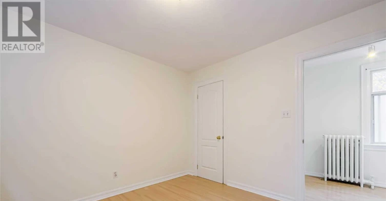 66 Dorval Drive, Toronto, ON, M6P 2B6 - 8