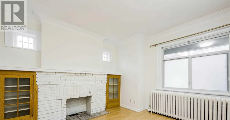 66 Dorval Drive, Toronto, ON, M6P 2B6 - 9
