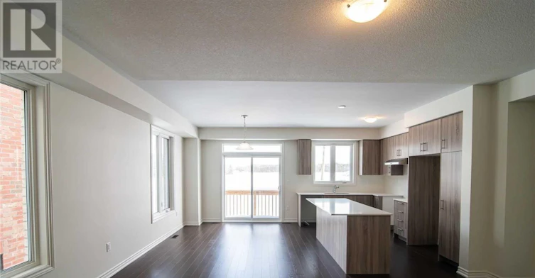 19 Greer Street, Barrie, ON, L9S 2Z5 - 3