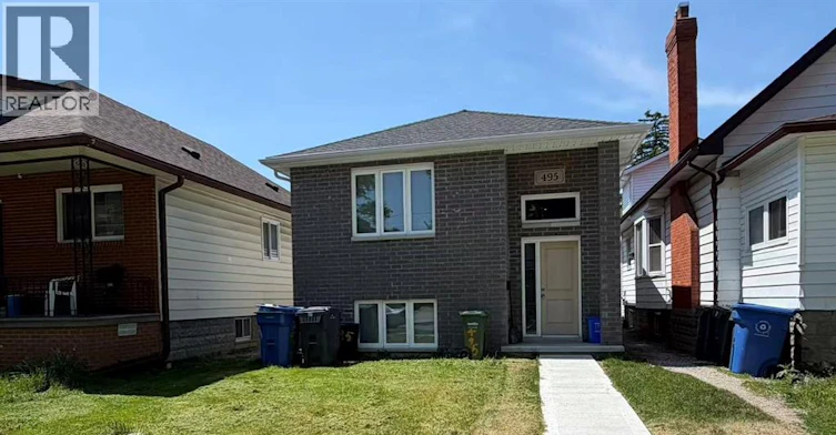 B ROOM 1-495 Mcewan Avenue, Windsor, ON, N9B 2E7